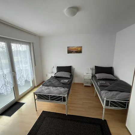 Gemuetliche Unterkunft In 68782 Bruehl Rum i privatbostad *